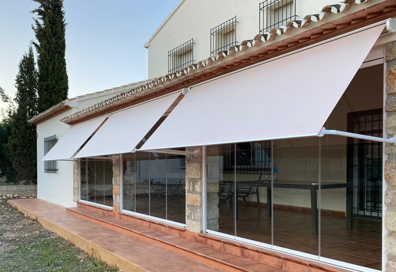 Toldo Pivotante